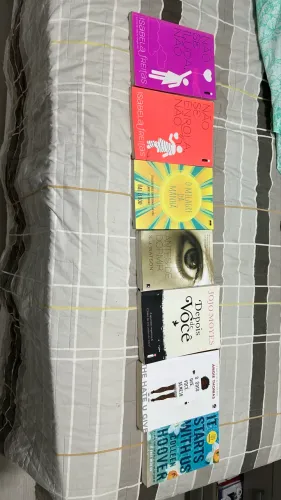 livros, 20 reais cada