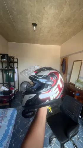 Capacete jett