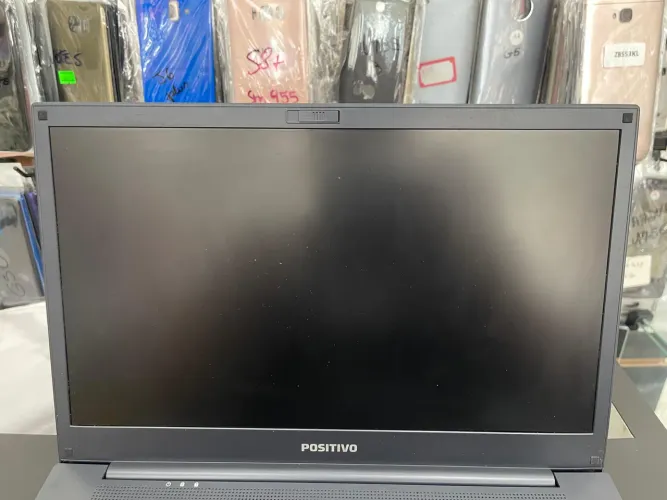 Notebook funcionando perfeitamente  Para uso básico/só venda!