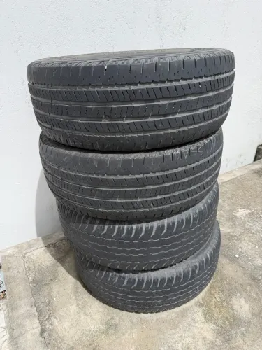 4 pneus 265/60R18