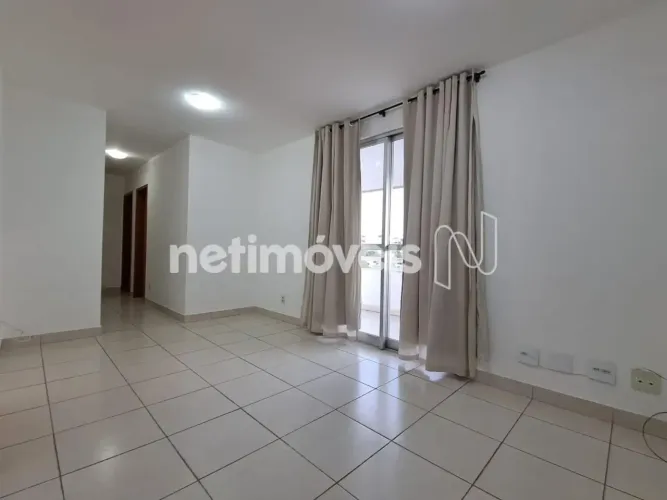 Oportunidade no São Francisco: Conforto, Modernidade e Localização Estratégica
