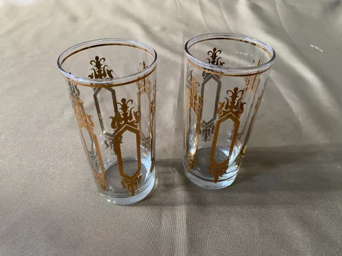 Dois copos - Oriental Vintage