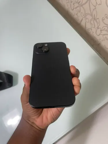 iPhone 15 128GB