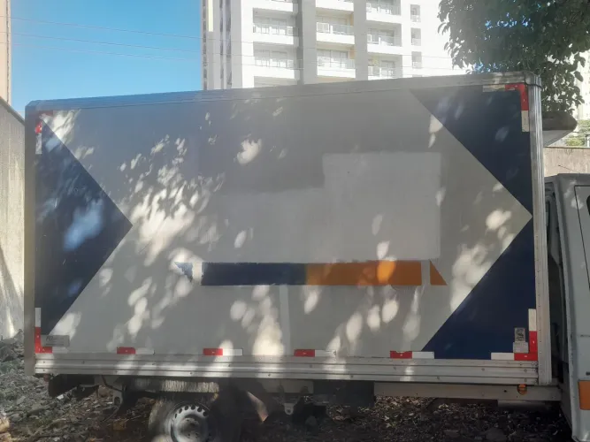 Bau termico canaletado p sprinter