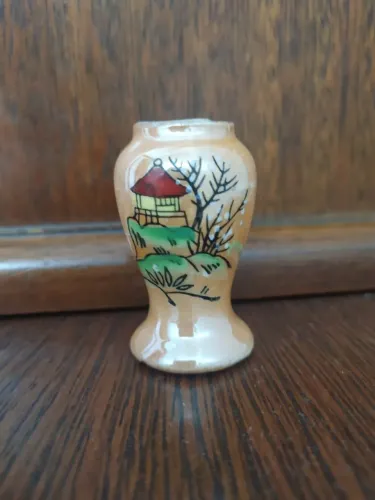 Mini Bibelo Vaso Japonês