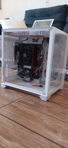 Gabinete aquário com controladora e 4 fans