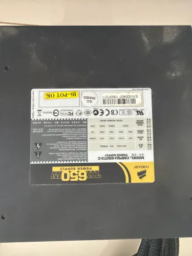 Fonte Corsair TX650w