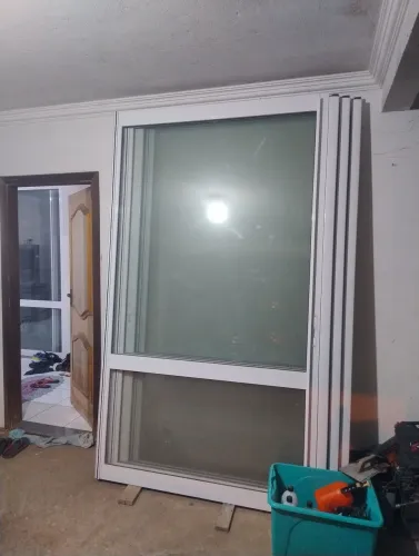 Porta de correr alumínio excelente acabamento estudo proposta!