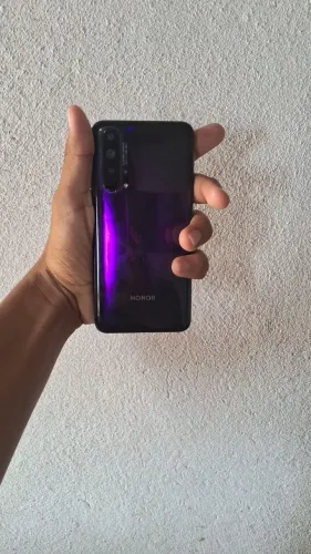 Honor 20pro, seminovo 3 meses de uso