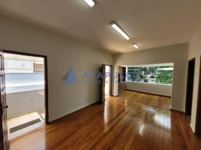 Casa comercial com 80m² no Centro de Jundiaí