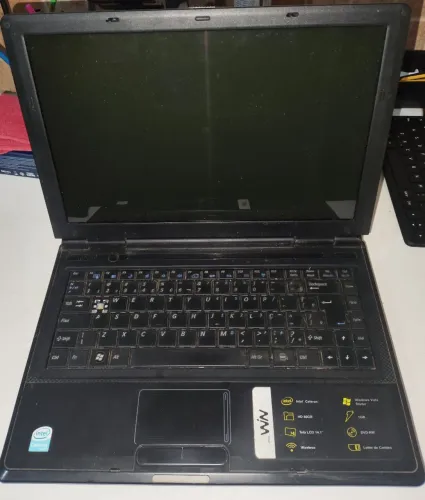 Notebook CCE Win 14.1" (No Estado / Para Retirada de Peças ou Conserto)