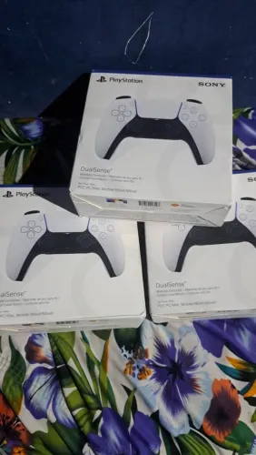   Vendo 7 Controles Originais de PS5 (DualSense) 