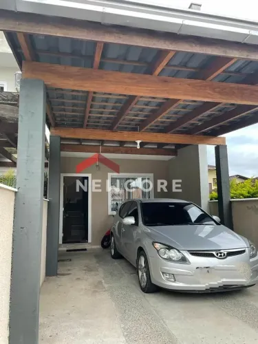 Casa em Rua João Paul - Floresta - Joinville/SC