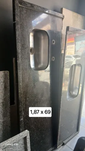 Pia Marmore Cozinha 1,87 x 69 Cuba deslocada lado esquerdo