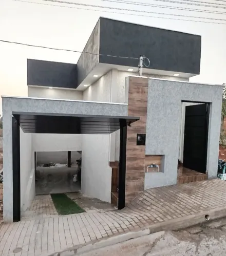 Casa l Sobrado (Venda/ troca/ financia)