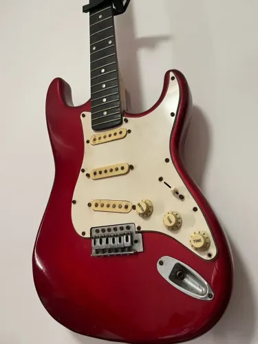 GUITARRA MEMPHIS STRATO ANTIGA