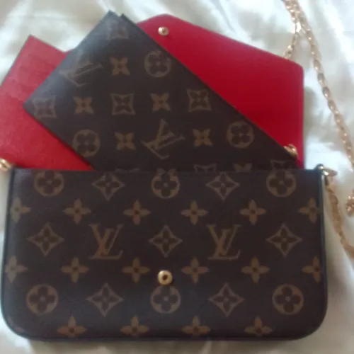 Vende-se bolsa Louis Vuitton