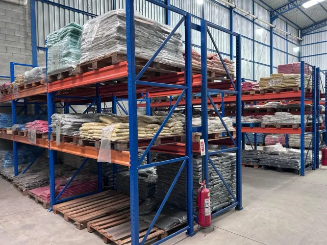 Porta pallet PBR estado de novo 