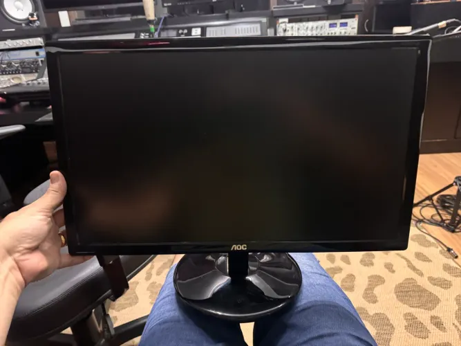 Monitor LCD AOC VGA e DVI