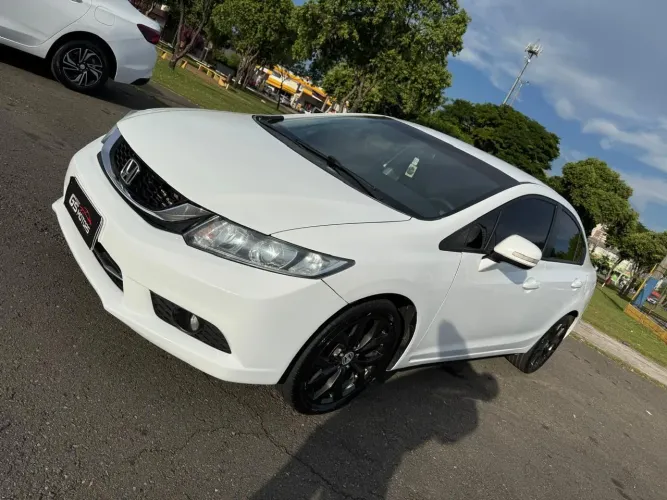 Honda Civic Sedan LXR 2.0 Flexone 16V Aut. 4P 2015