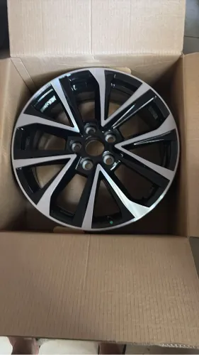 Roda original corolla Cross