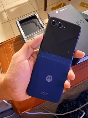 Razr 60 dobrável Novíssimo!!!