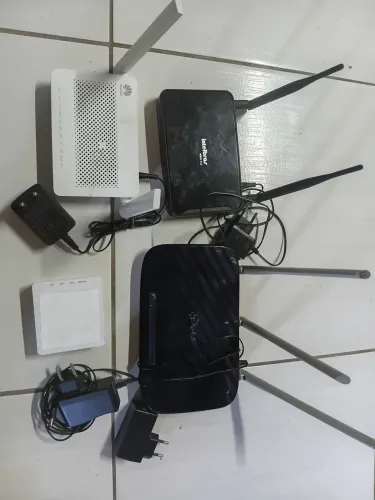 3 roteadores+1onu