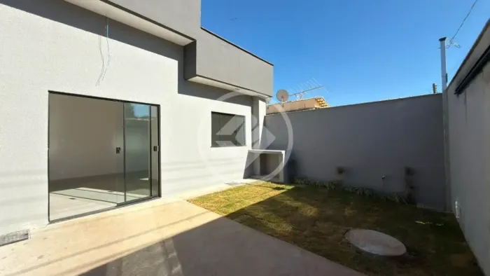CASA À VENDA SANTO HILÁRIO codigo: 373151