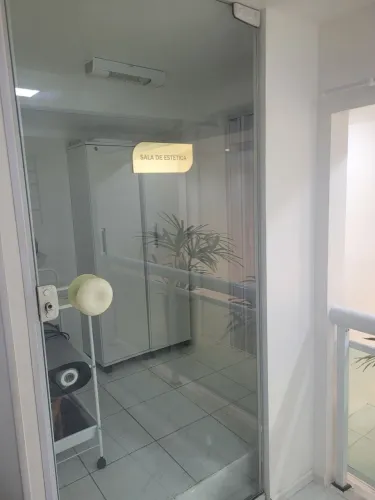 Alugo sala de Estética (dentro do salão de beleza)