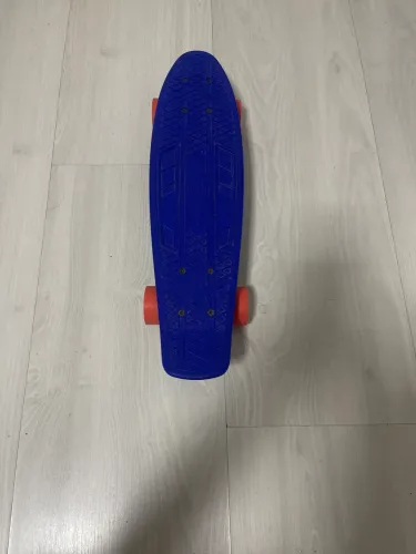 Skate Mini Cruiser nunca usado.?