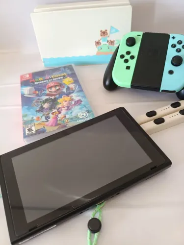 Nintendo switch 32 GB animal crossing + jogo