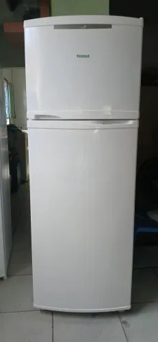 Geladeira cônsul funcionando perfeitamente 