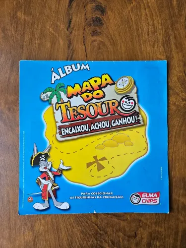 Álbum Mapa do Tesouro Elma Chips c/ 11 figurinhas