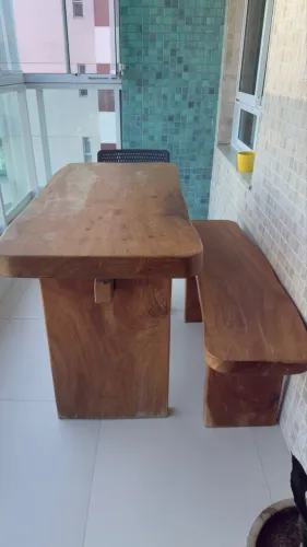 Mesa com banco - Jaqueira