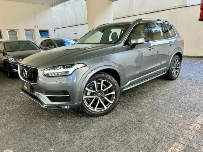 Volvo XC 90 T-6 Momentum 2.0 320cv 5P 2019