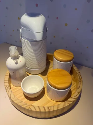 Kit Higiene bebê porcelana Poa colorido