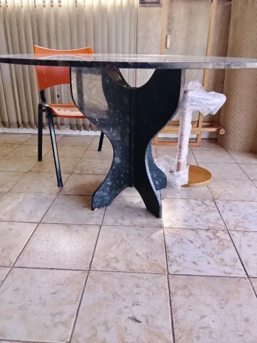 Mesa de granito verde Ubatuba bi polido 120 de diâmetro