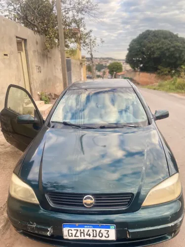 Chevrolet Astra GL 1.8 MPFI 3P 2001