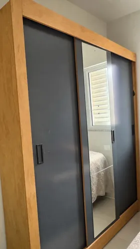 vendo guarda roupa usado