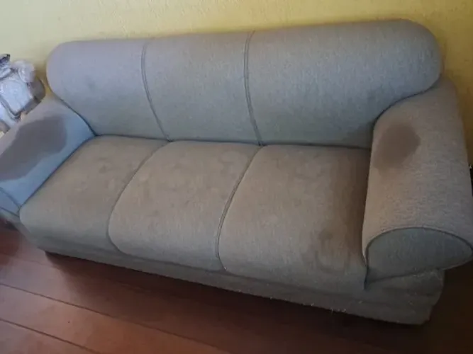 Sofá 3 lugares - Excelente qualidade e conforto