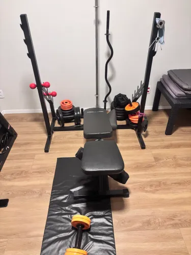 Aparelho de academia Mega Gym