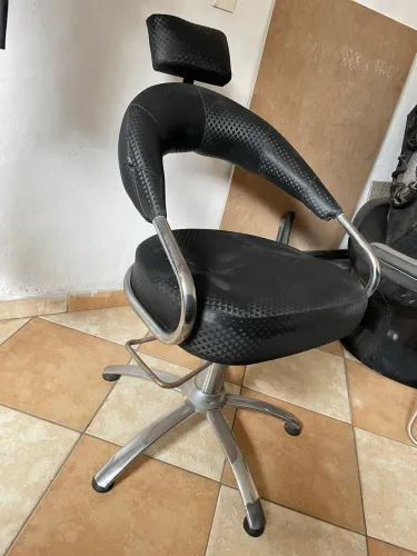 Cadeira de salão preta 
