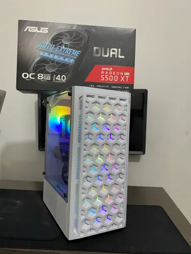 CPu Gamer Intel core i7 7700k 4.6 GHz 16gb Ddr4 NVMe 256GB AMD Rx 5500xt 8GB Asus