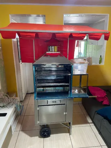 Carrinho de churrasco