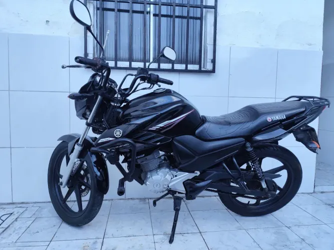 YAMAHA FAZER 150 ED 2014 PRETA LINDA E A PARTIDA ELÉTRICA.
