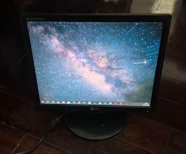 Tela monitor LG 15 pol VGA