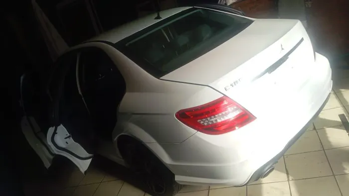 Mercedes benz c180