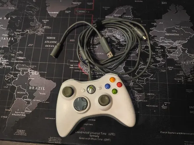 Controle Xbox 360 Original Com Fio Branco