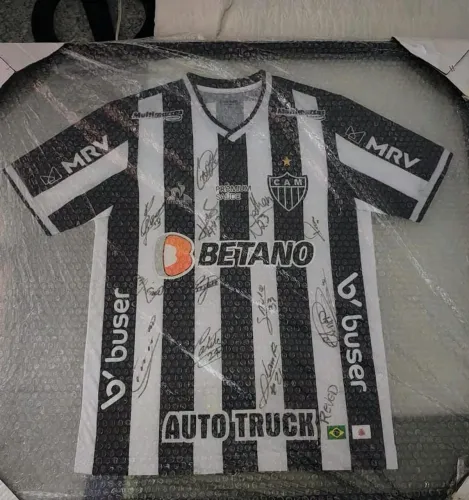 Camisa oficial GALO 2021 autografada 