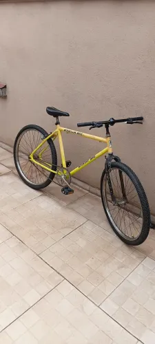 Bicicleta Caloi anos 90 toda original